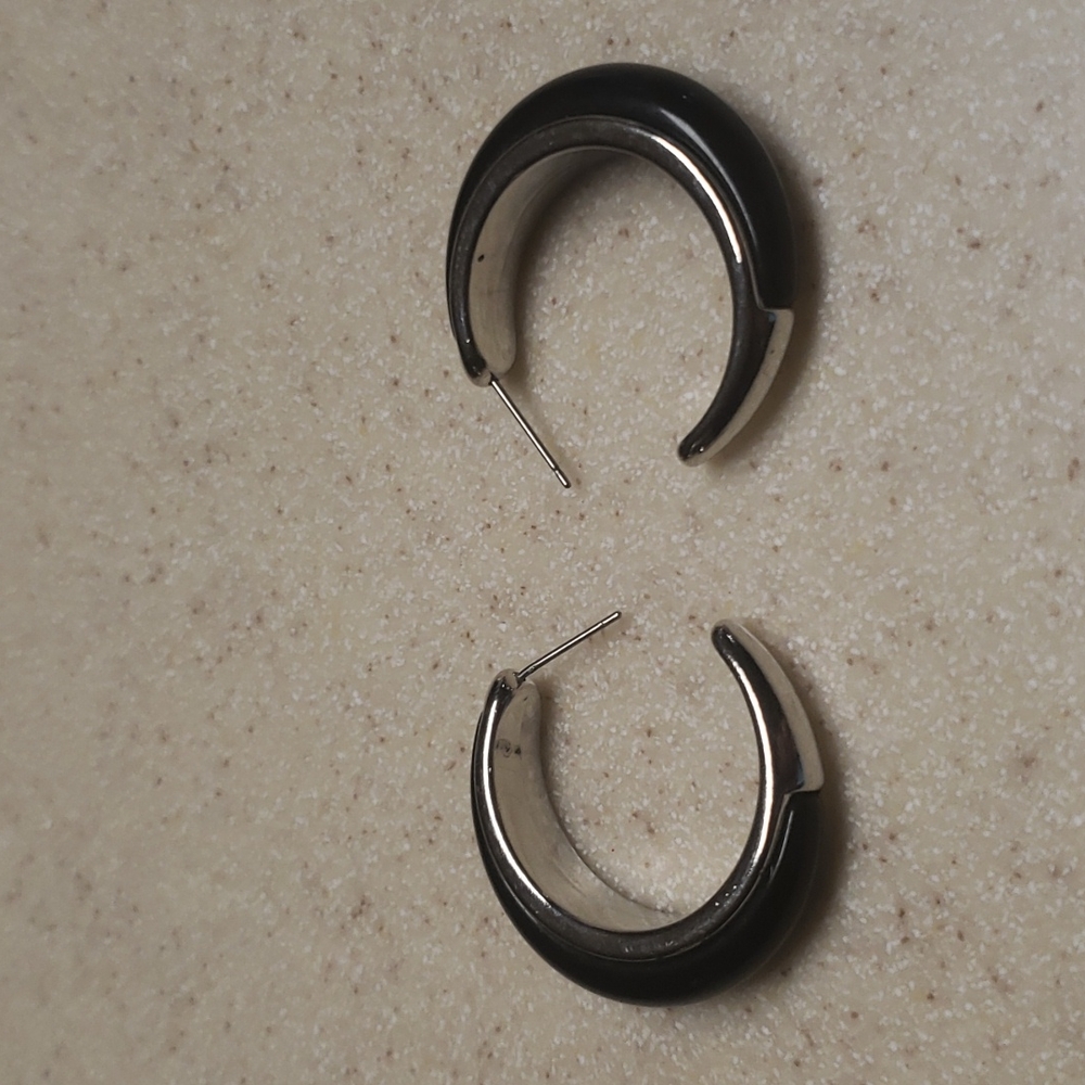 Black/Silver Medium Hoop Earrings, EUC
